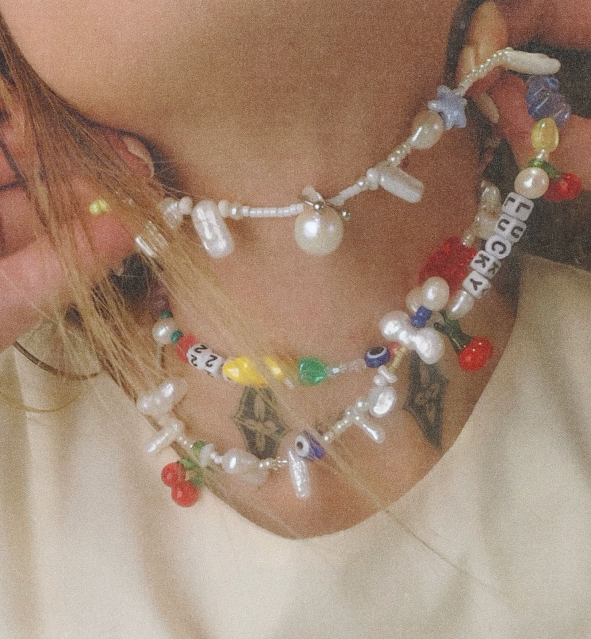 LUCKY GIRL SYNDROME NECKLACE